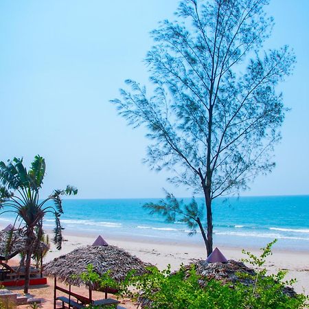 Ampazony Oasis Lodge Mahajanga Kültér fotó