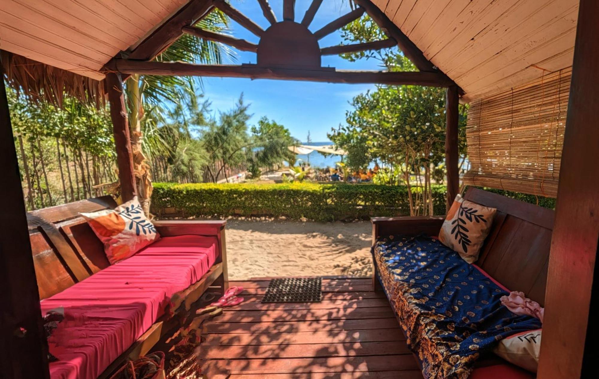 Ampazony Oasis Lodge Mahajanga Kültér fotó