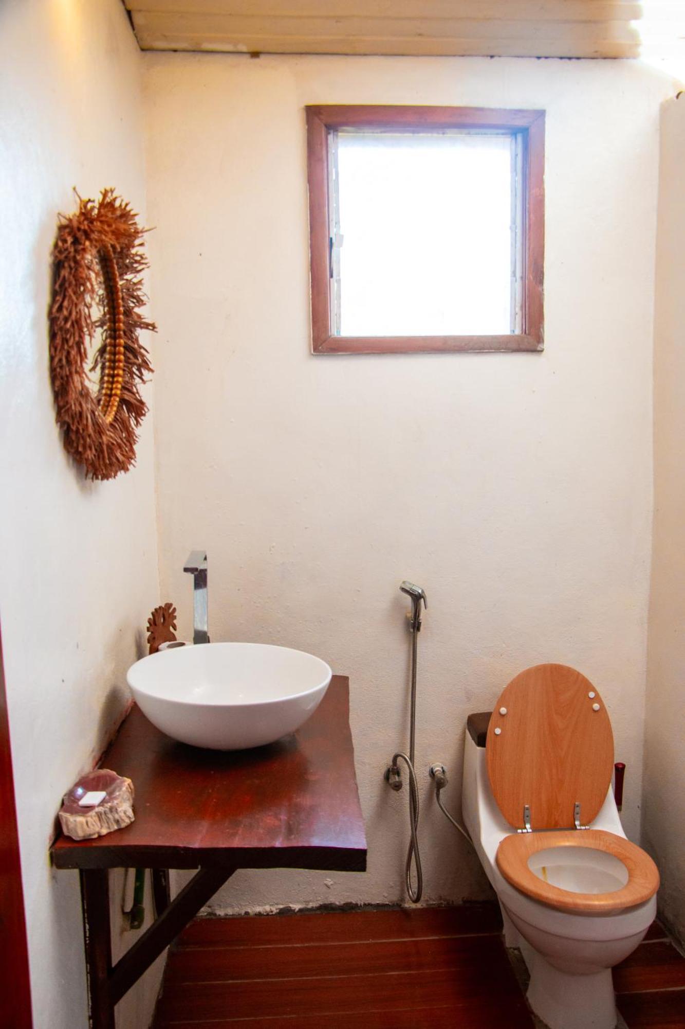 Ampazony Oasis Lodge Mahajanga Kültér fotó